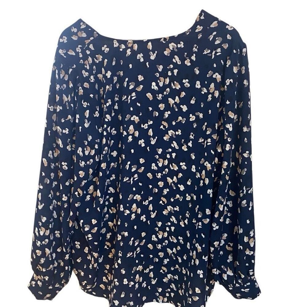 Stitch fix new with tags Lush two XL, long sleeve blouse, blue taupe